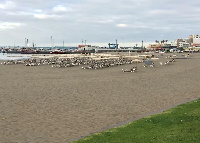Canary Islands * לוס כריסטיאנוס